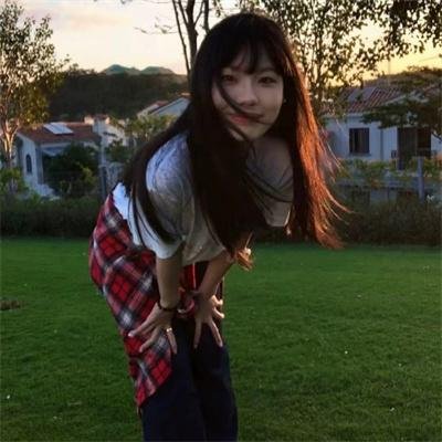正在缩小的男人